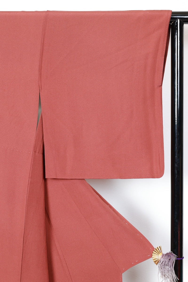 Irotomesode kimono Eye-catching color used /R423