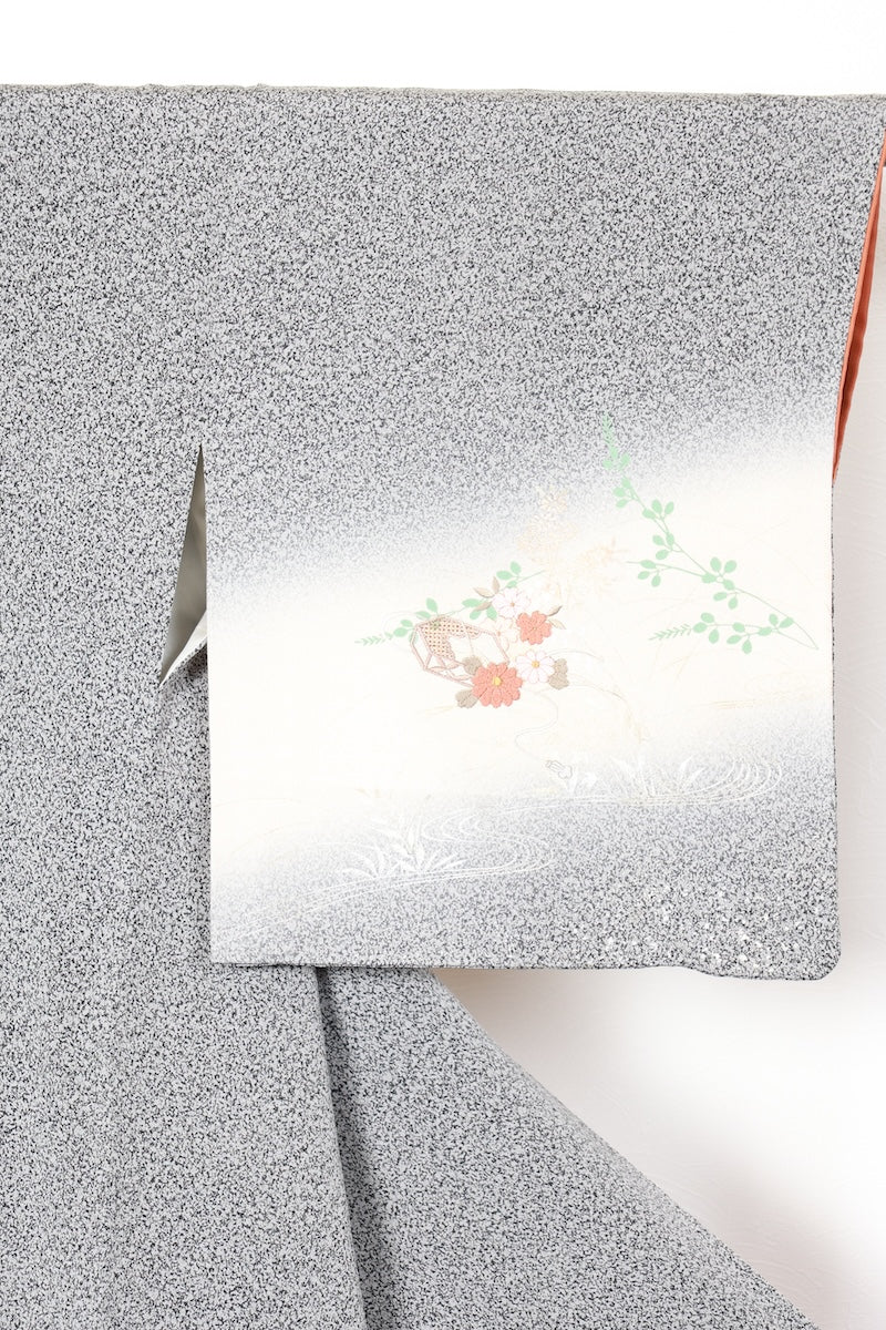 Houmongi kimono Floral embroidery used /R421