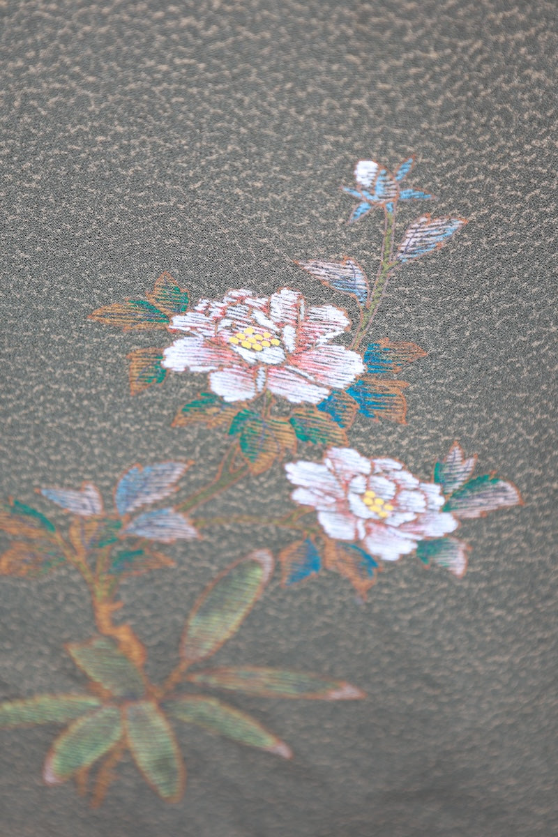 Houmongi kimono Vibrant colors used /R432
