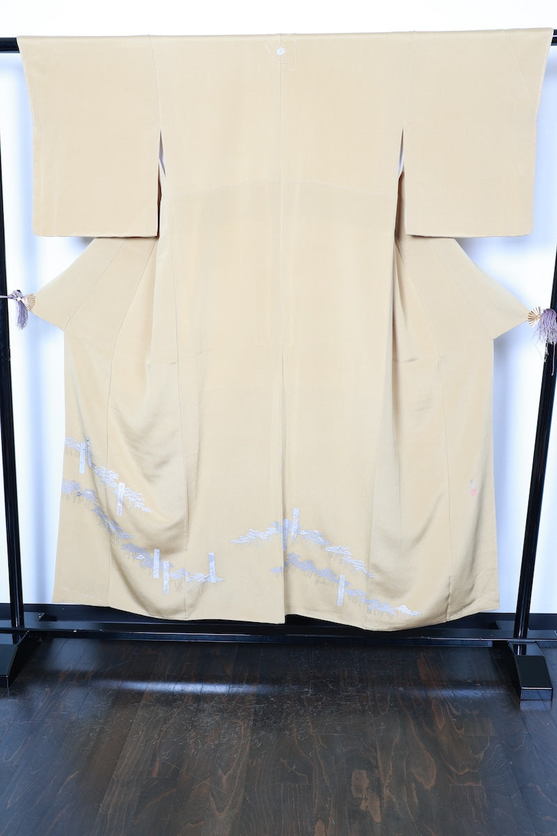 Irotomesode kimono Embroidery, hand-painting new /R449
