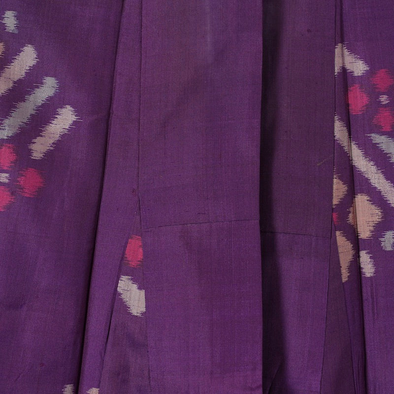 Japanese kimono   S-size 100% silk  / 1366