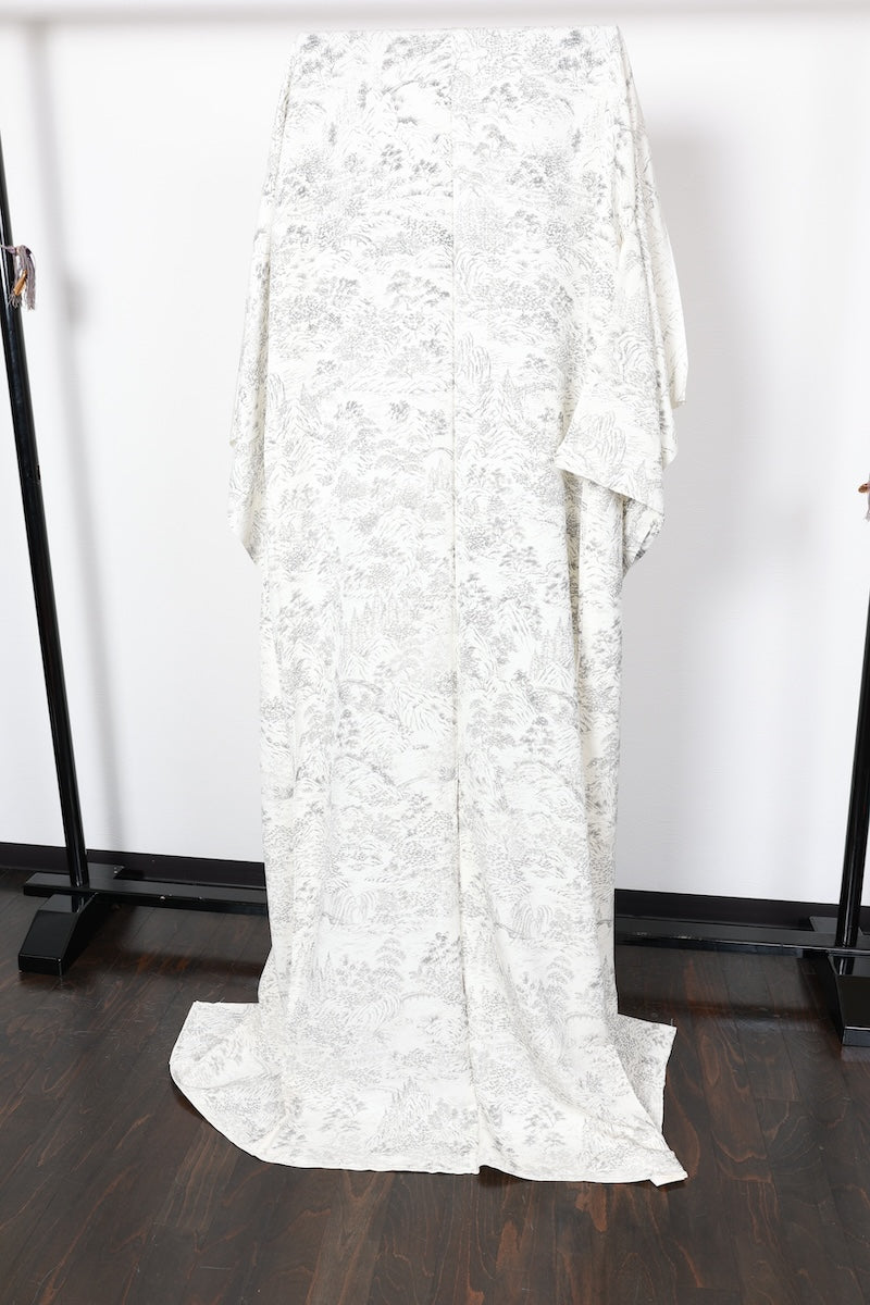 Houmongi kimono white Brand new, untailored item /R456