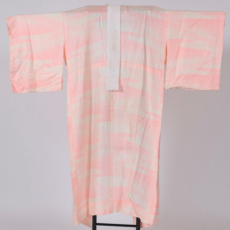 Wear under the kimono undershirt(Nagazyuban)   M-size 100% silk /1376