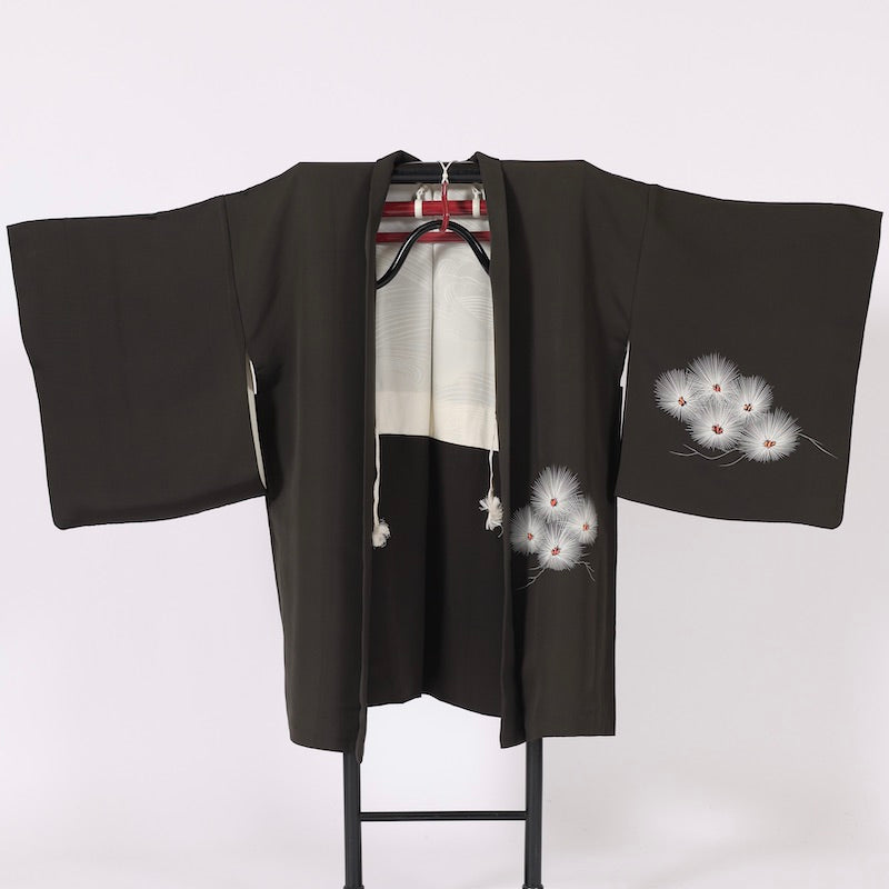 Japanese kimono  Jacket (Haori) M-size 100% silk  / 1379