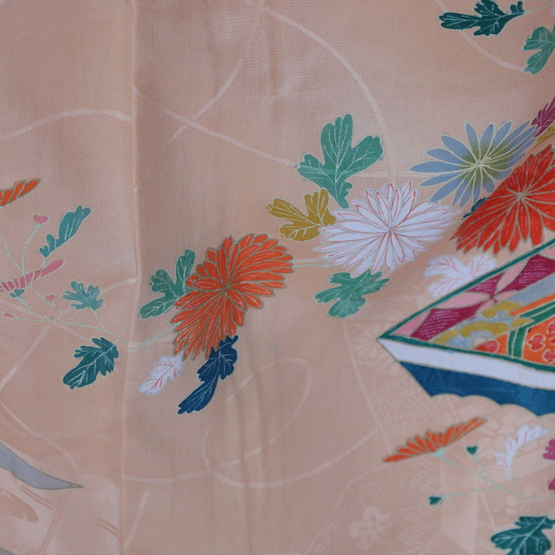 Antique kimono  (Irotomesode) M-size 100% silk  / 1395