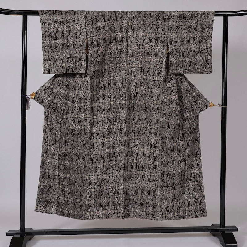 kimono  (Komon) M-size 100% silk  / 1399