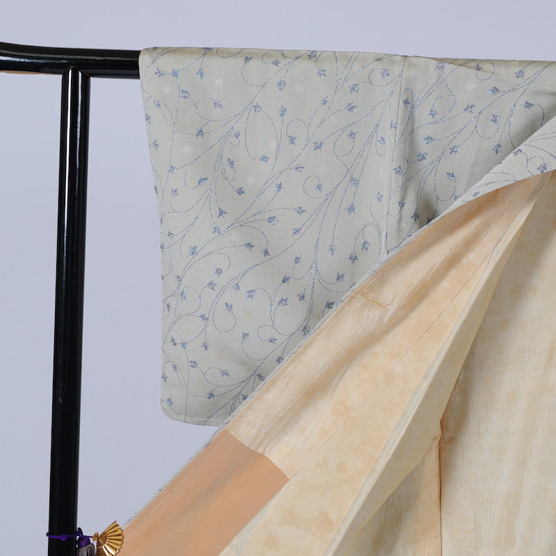 kimono  (Komon) M-size 100% silk  / 1402