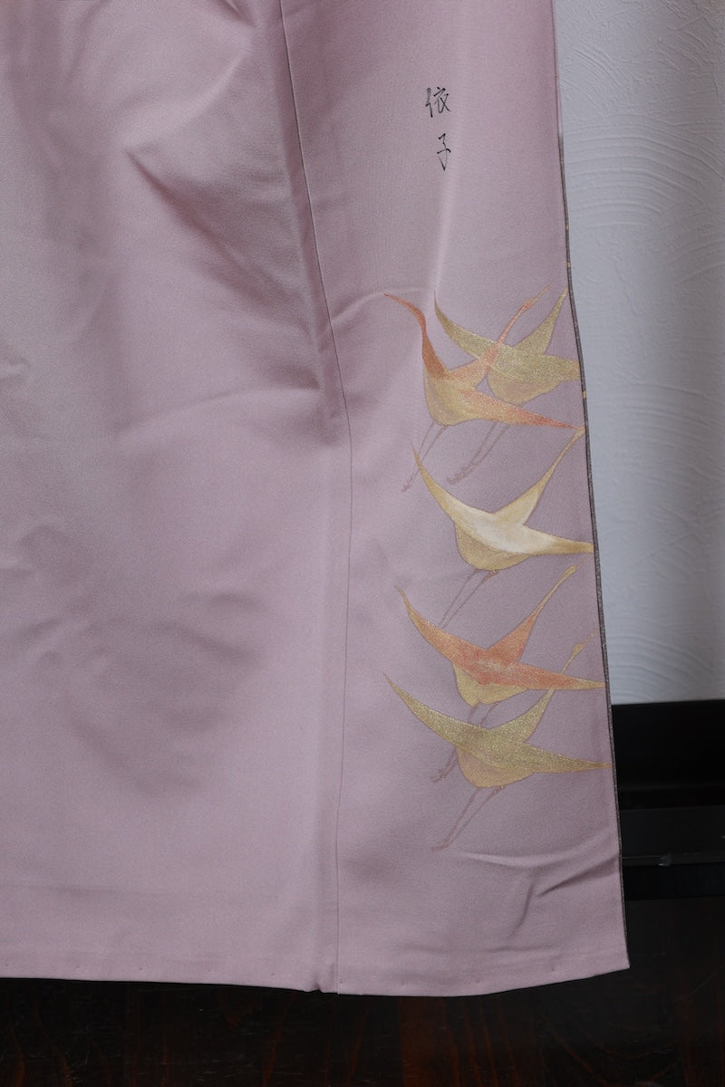 Irotomesode kimono Light gray, gold Hand-drawn Created by the artist pre-owned /R509
