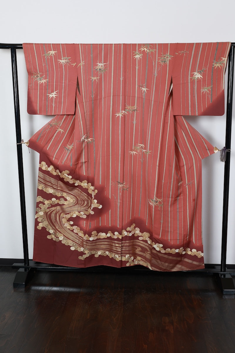 Houmonig kimono Tea shade gold Hand-painted  Artist-made piece Pre-owned /R496