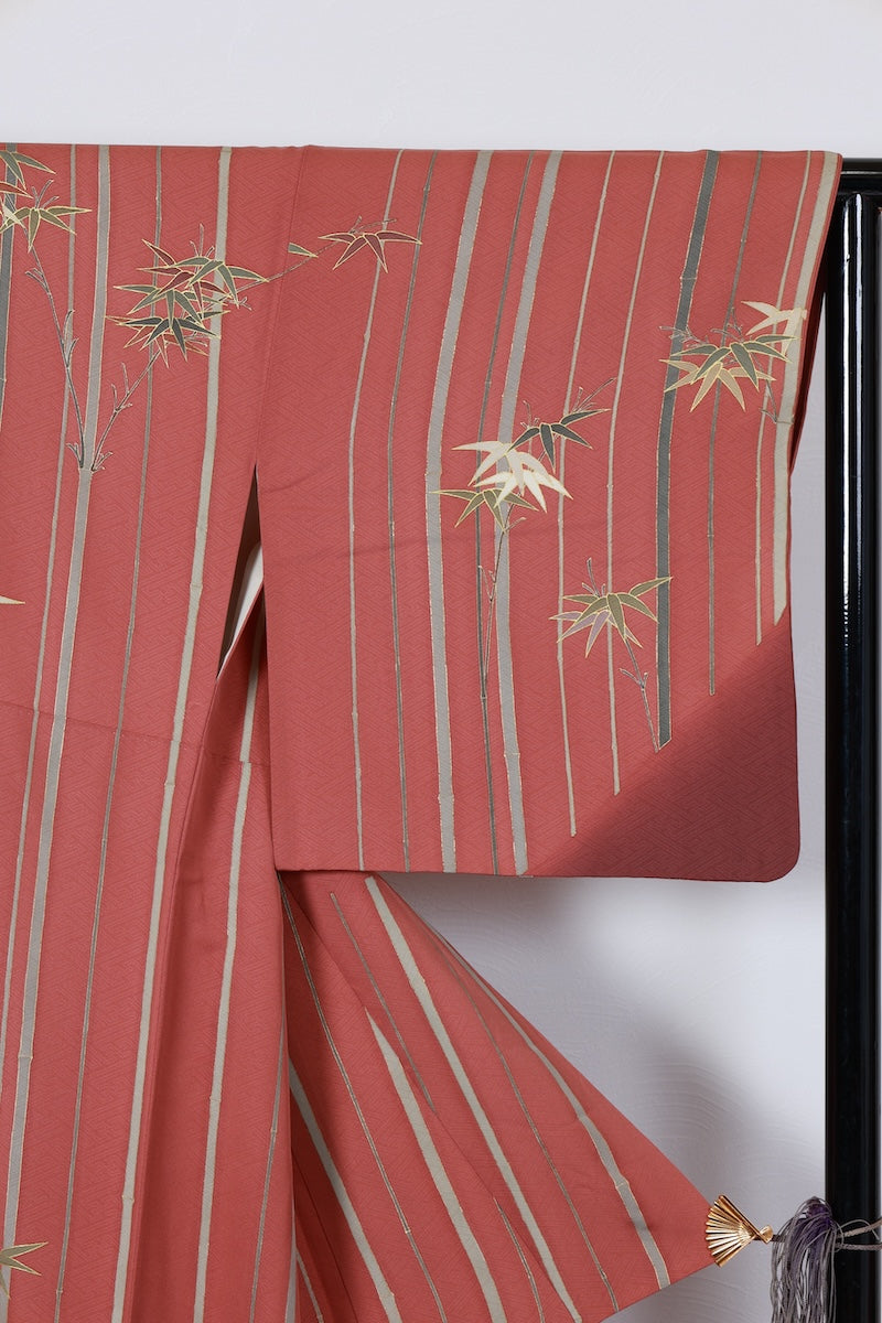 Houmonig kimono Tea shade gold Hand-painted  Artist-made piece Pre-owned /R496