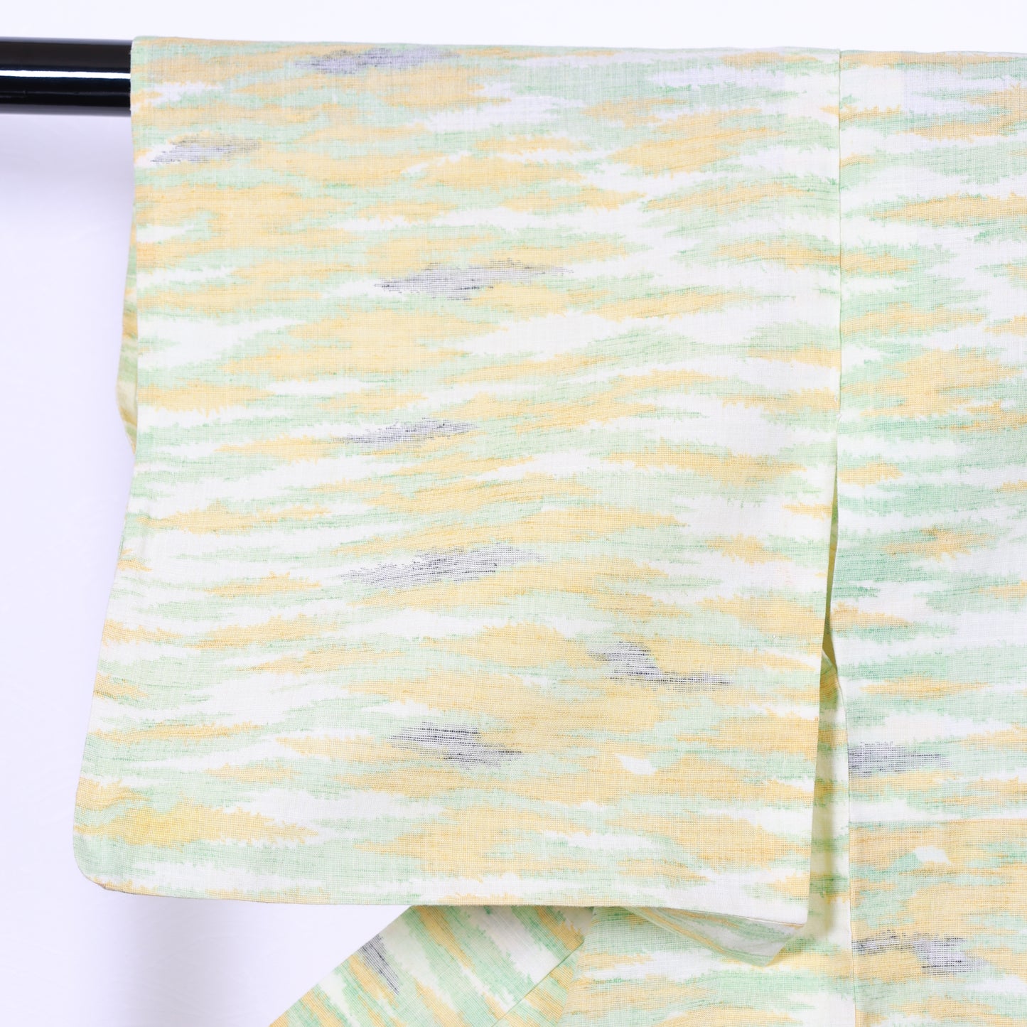 Japanese kimono<komon>-size silk 100% silk  / T24