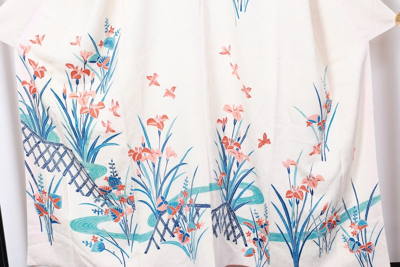 Houmongi kimono Bingata off-white Pre-owned /R500