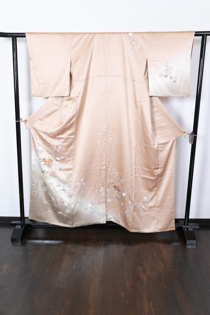 Houmongi kimono beige gold Pre-owned/ R485