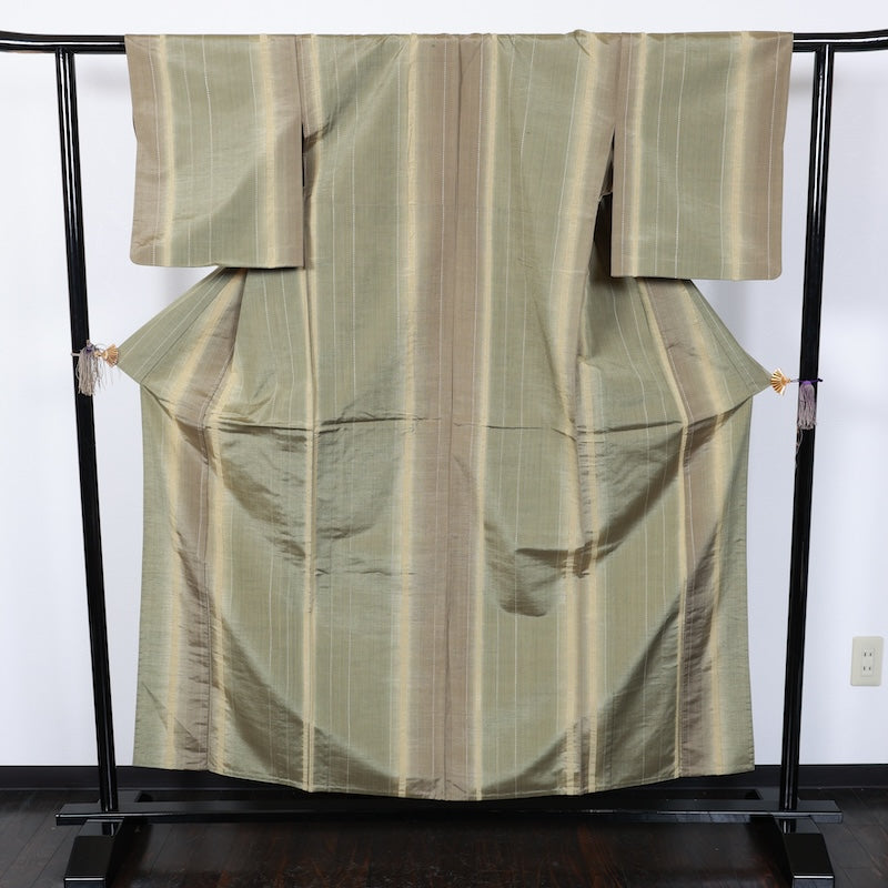 Japanese kimono<tsumugi>-size M silk 100% silk  /T35