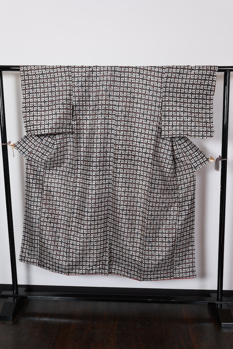 Tsumugi kimono black white New, unused item /R559