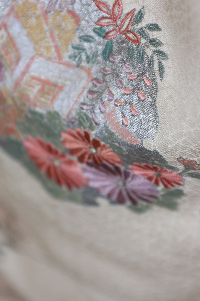 Houmongi kimono cream color gold silver pre-owned /R569