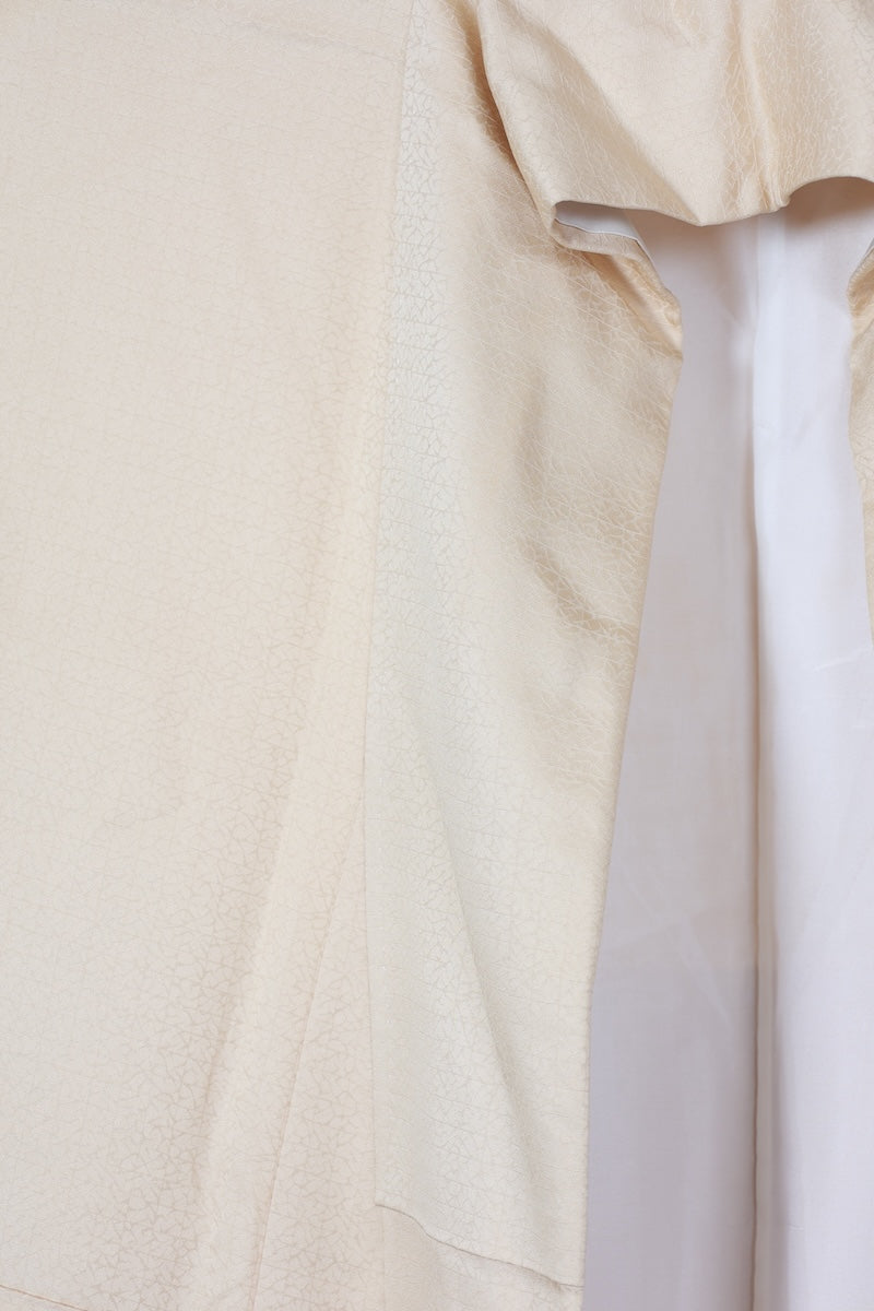 Houmongi kimono cream color gold silver pre-owned /R569
