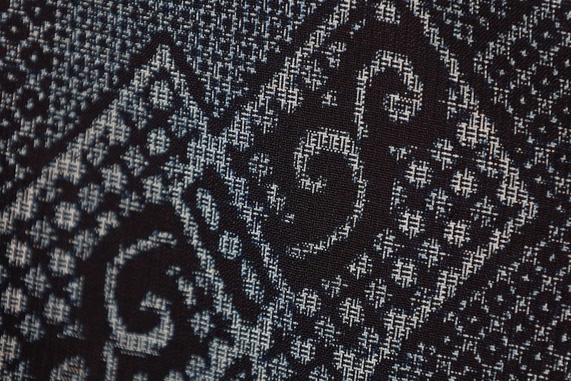Tsumugi kimono indigo white pre-owned /R568