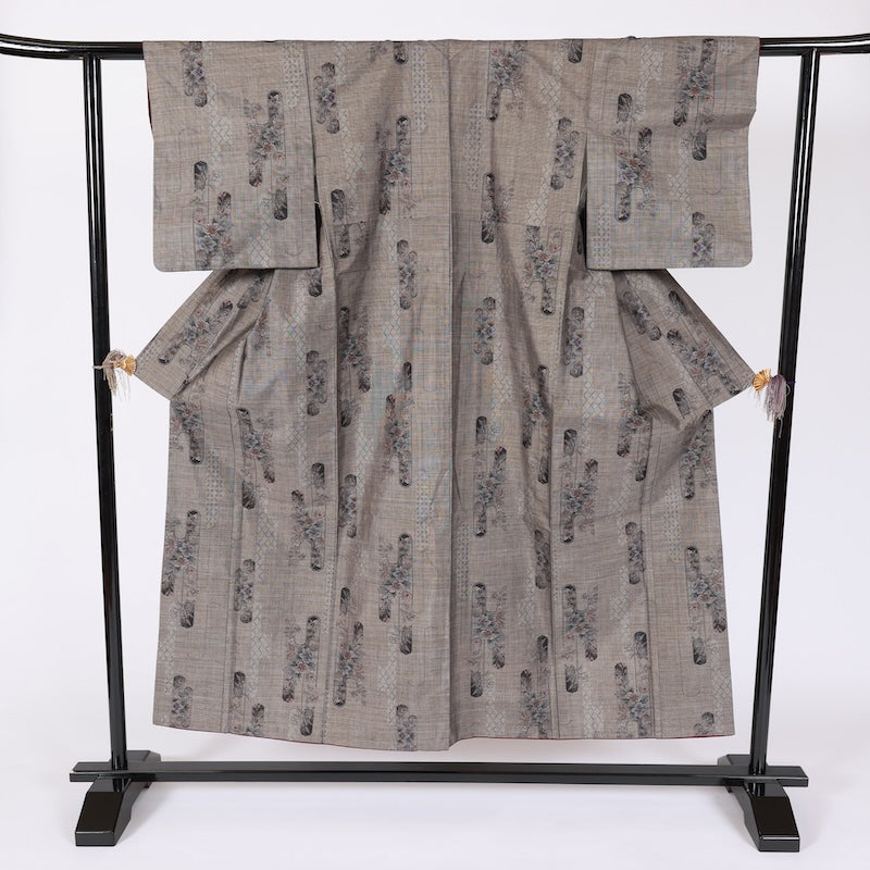 Japanese kimono used <Tsumugi> Msize  silk 100% /T688