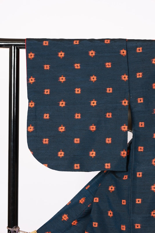 Japanese kimono used <Tsumugi> L-size  silk 100% /B1140