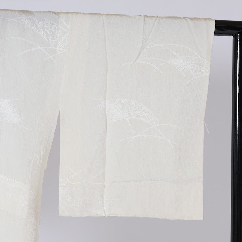 Wear under the kimono undershirt(Nagazyuban)   M-size 100%silk / 1411