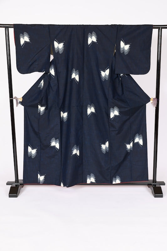 Japanese kimono used <Tsumugi> Msize  silk 100% /B1129