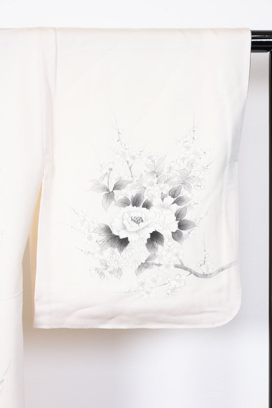 Houmongi kimono white Hand-painted with ink pre-owned /R573