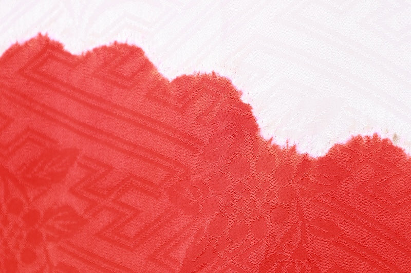 Nagajuban (long under-kimono)　off-white red pre-owned /R576