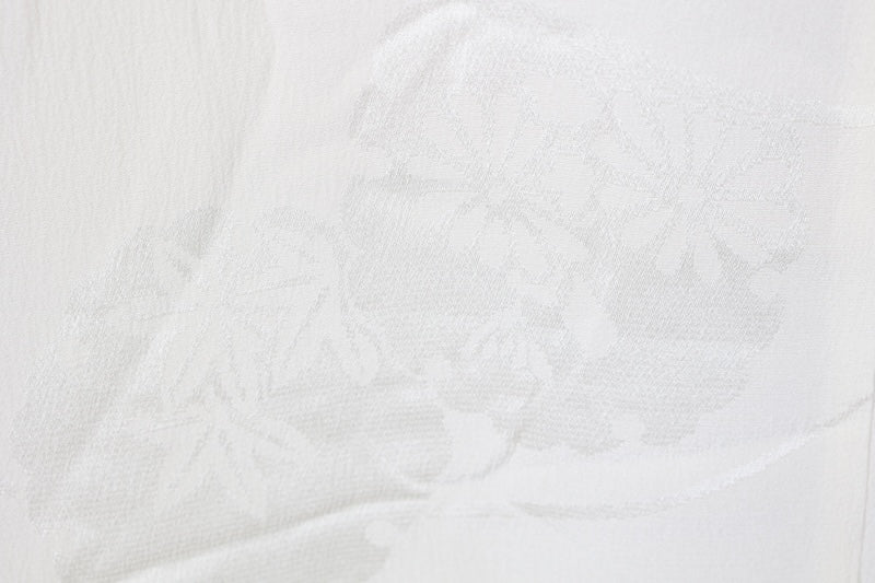 Nagajuban (long under-kimono) white flower pre-owned /R582