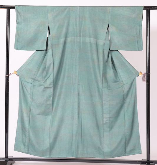 kimono  (Tsumugi) M-size 100% silk  / C19