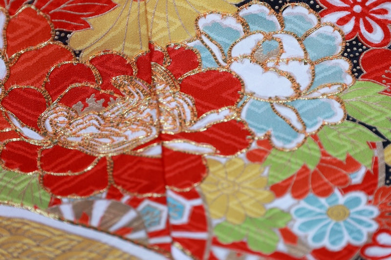 Kids girl Japanese kimono used <Yotsumi>  silk 100% /B49