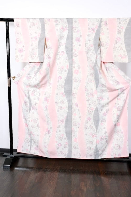 Japanese kimono used <Tsumugi> Lsize  silk 100% /T120