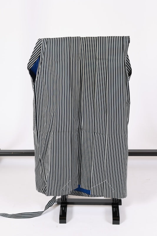 Men's Japanese kimono,haori,nagazyuban,hakama 4 piece set used  L-size  polyester /B1178