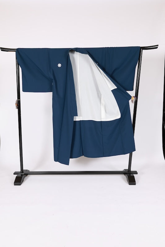 Men's Japanese kimono,haori,nagazyuban,hakama 4 piece set used  L-size  polyester /B1178