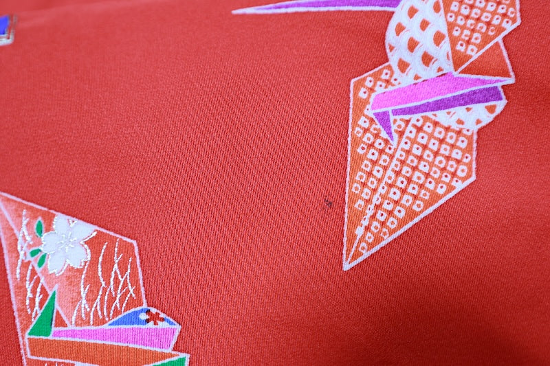 Kids girl Japanese kimono used <Yotsumi>  silk 100% /B41