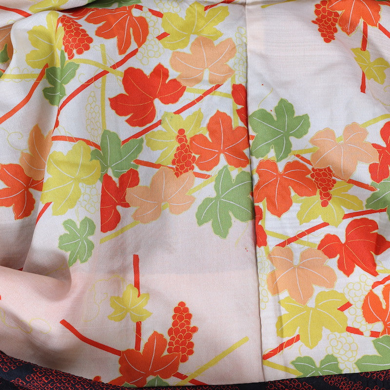 kimono jacket (Haori) S-size 100% silk  / C56