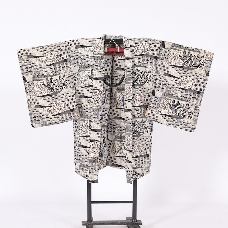 kimono jacket (Haori) S-size 100% silk  / C62