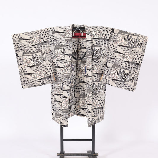 kimono jacket (Haori) S-size 100% silk  / C62