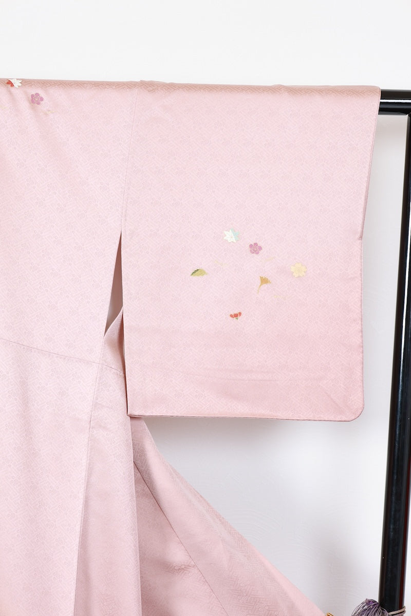 Houmongi kimono pink gold pre-owned /R616