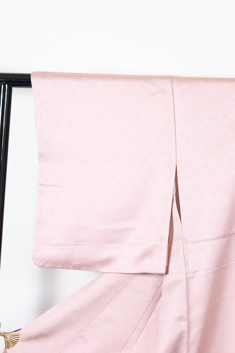 Houmongi kimono pink gold pre-owned /R616