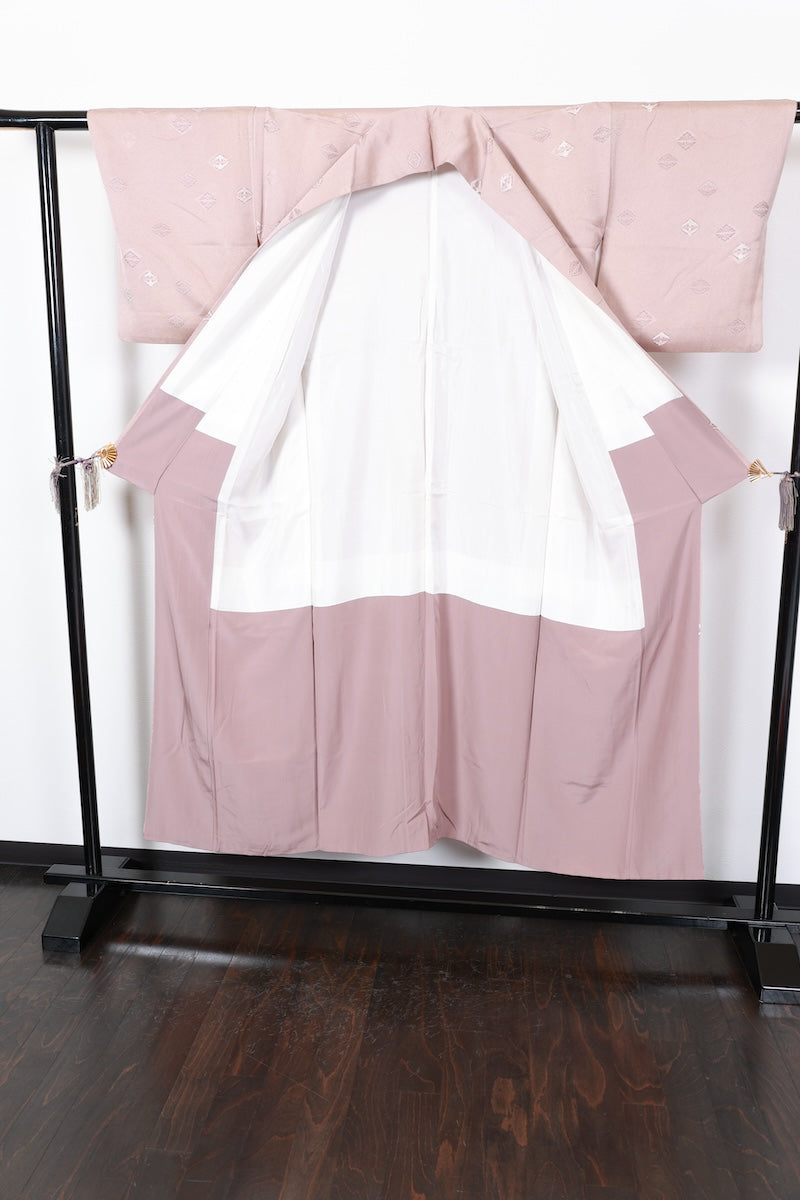 Komon kimono brown purple white pre-owned /AZ124