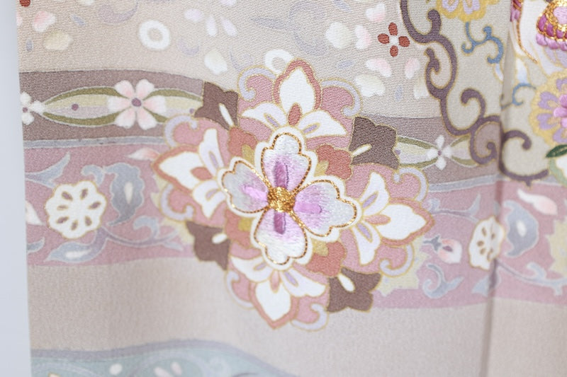 Houmongi kimono white brown embroidery pre-owned /R643