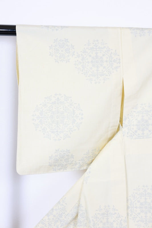Tsumugi kimono Lemon yellow, blue flower pre-owned/R639