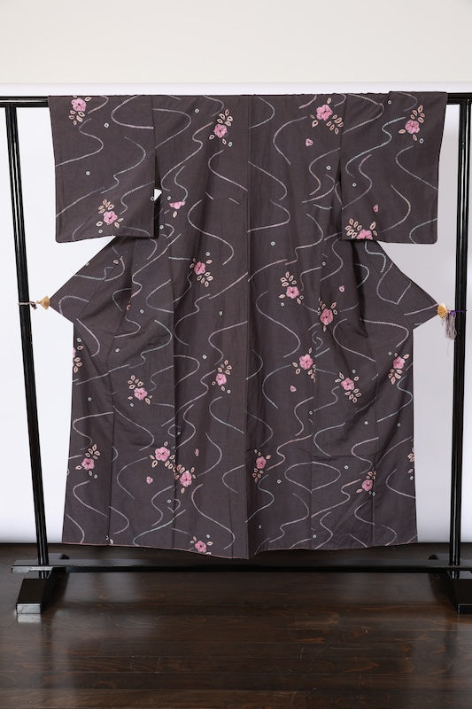 Japanese kimono used(tsumugi)SizeM silk100%/A529