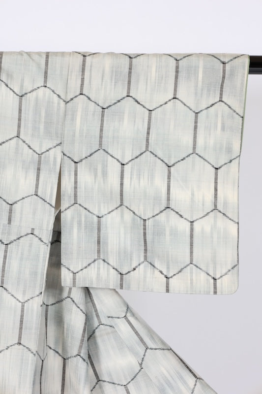 Japanese kimono used <Tsumugi> Msize  silk 100% /B1231