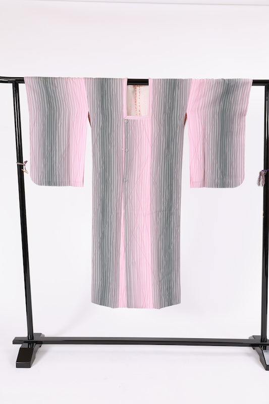 used Long coat, gray, pink, striped, silkA059,