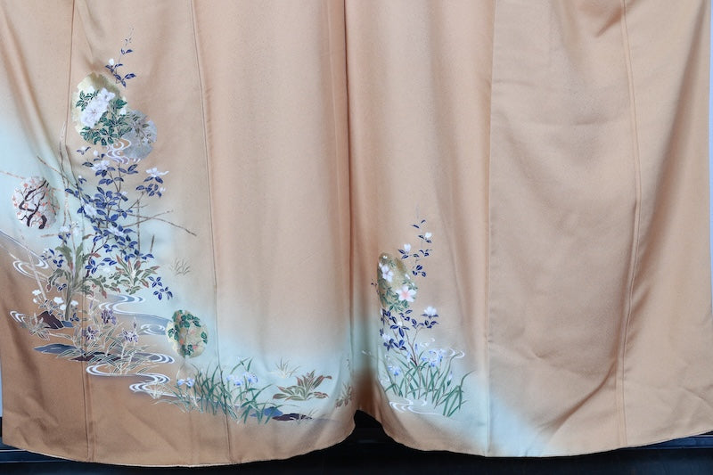 Houmongi kimono Apricot Gold pre-owned /R632