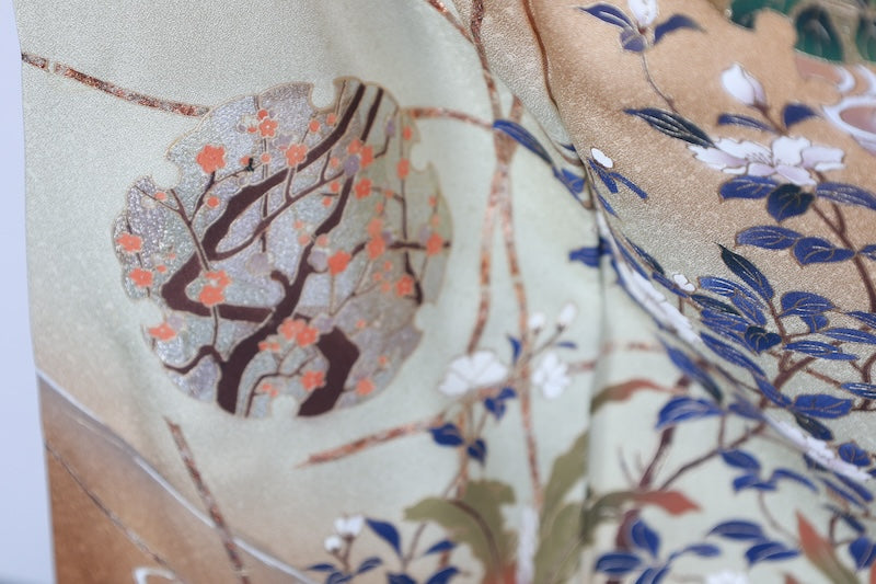 Houmongi kimono Apricot Gold pre-owned /R632