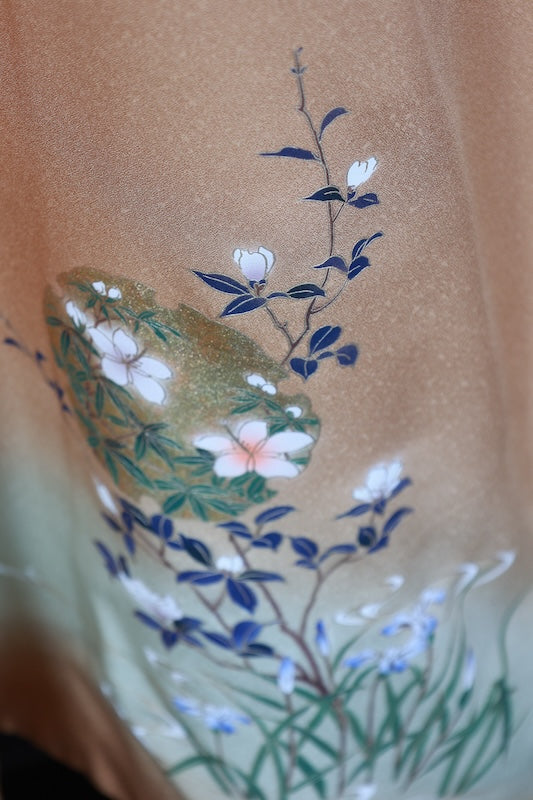 Houmongi kimono Apricot Gold pre-owned /R632