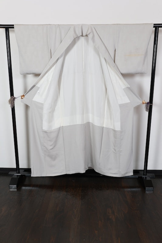 Tsukesage kimono light gray gold pre-owned /R633